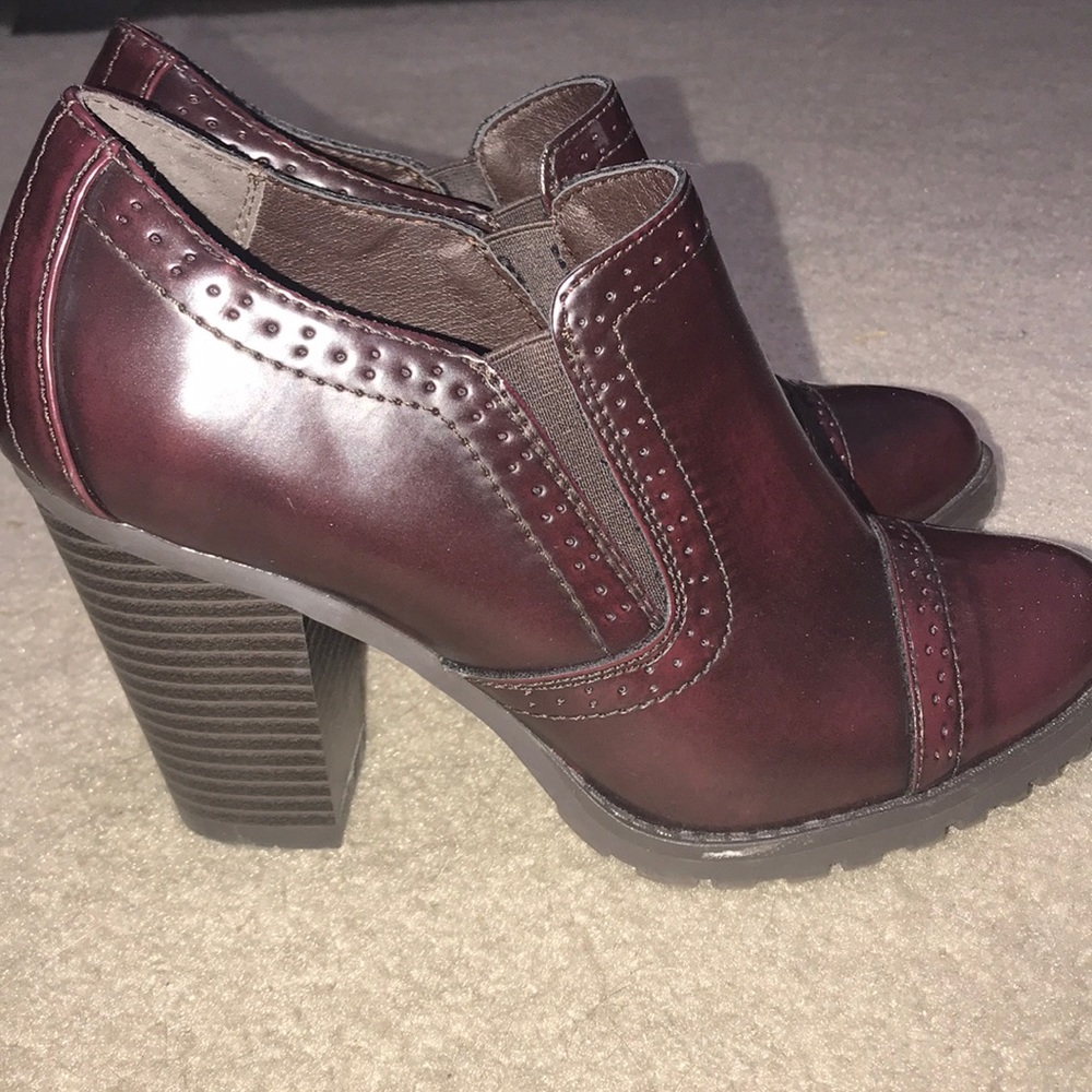 White Mountain Booties-7 1/2